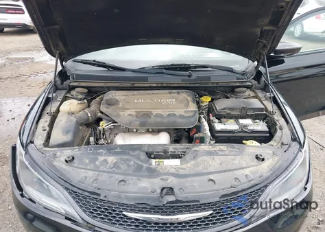 2015 Chrysler 200 S z USA, uszkodzony, nr VIN 1C3CCCBB0FN750177